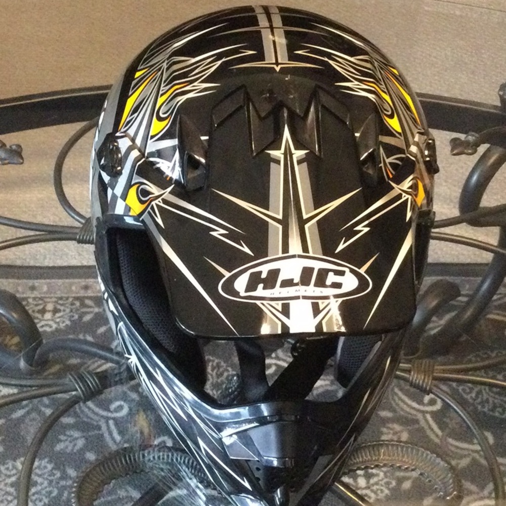 HJC Black and Yellow Graphic Helmet - Picture 2 of 10
